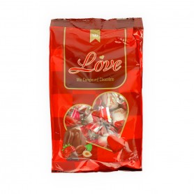 Schokolade gefüllt mit Haselnusscreme und Erdbeeren Love 450Gr