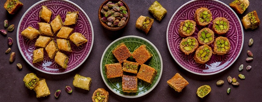 برازق وحلويات عربية